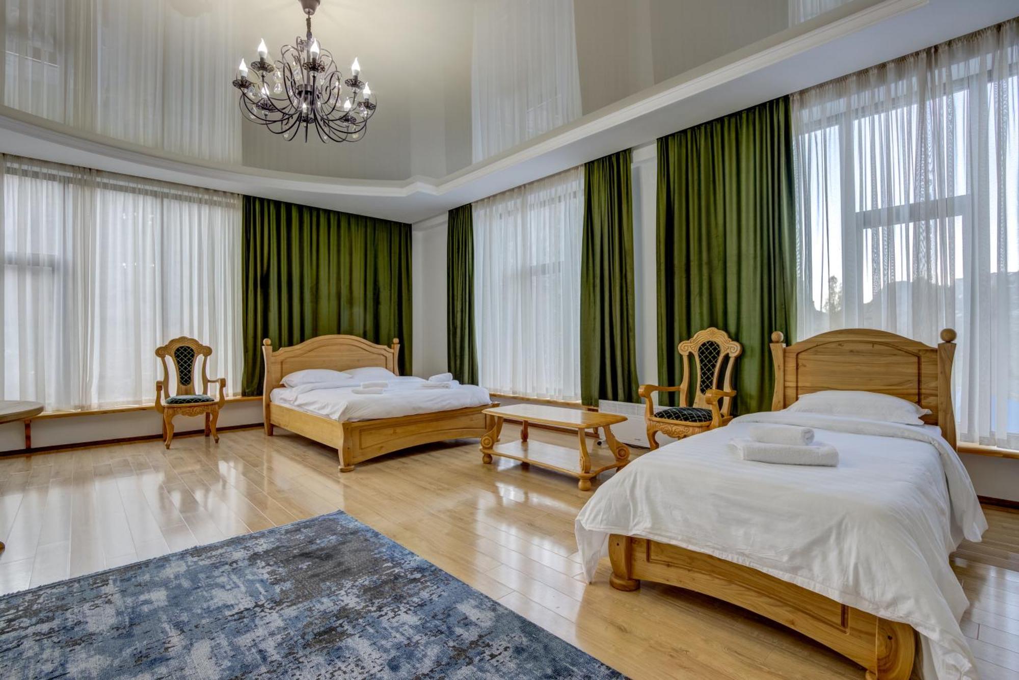 Kara-Bulak Mountain View Hot Spring Resort מראה חיצוני תמונה