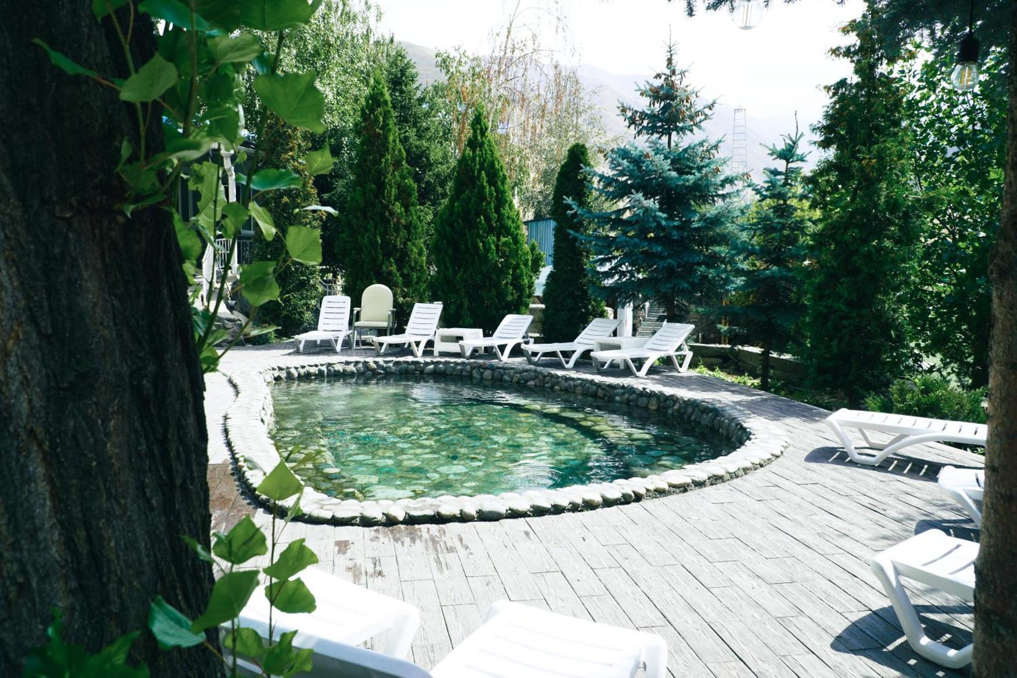 Kara-Bulak Mountain View Hot Spring Resort מראה חיצוני תמונה