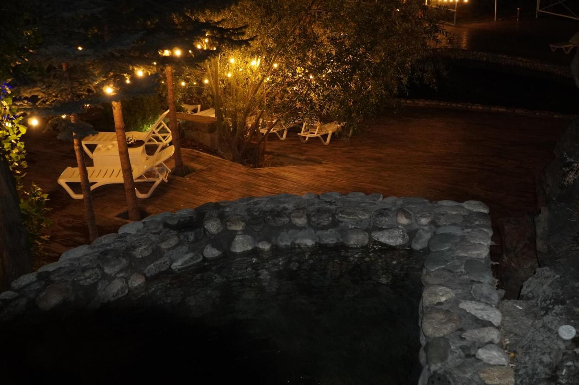 Kara-Bulak Mountain View Hot Spring Resort מראה חיצוני תמונה